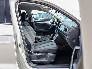 Volkswagen T-Roc Life 1.5 l TSI DSG 2 navigation