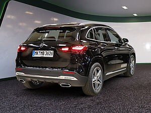 Mercedes-Benz GLA 180 AMG Sport Advanced Plus 3 navigation