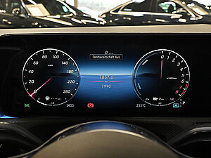 Mercedes-Benz A 250 e Progressive 16 navigation