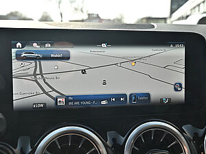Mercedes-Benz B 250 e Progressive 11 navigation