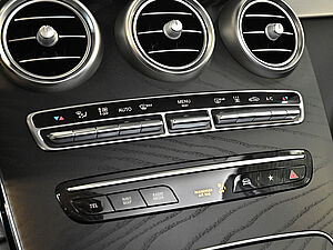 Mercedes-Benz GLC 300 de 4M 13 navigation