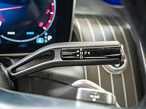 Mercedes-Benz GLC 300 4M AMG Line 17 navigation
