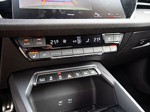 Audi A3 Sportback S line 35 TFSI S tronic 14 navigation