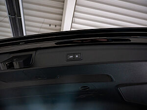 Audi Q3 S line 35 TDI quattro S tronic 30 navigation