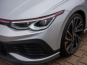 Volkswagen Golf VIII GTI Clubsport 2.0 TSI DSG 30 navigation