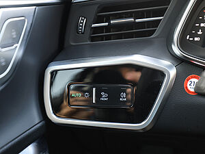 Audi A6 Avant advanced 40 TDI quattro S tronic 29 navigation