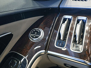Mercedes-Benz S 400 d 4M 28 navigation
