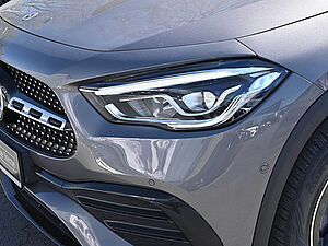 Mercedes-Benz GLA 250 e AMG Line 30 navigation