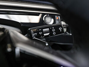 Peugeot 5008 Allure HYBRID 145 e-DSC6 29 navigation
