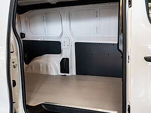 Peugeot Expert e-L2 KW 100kW - 75kWh Vollelektrisch Autom.; SH; Navi 4 navigation