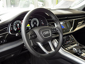 Audi Q8 55 TFSI e quattro 22 navigation