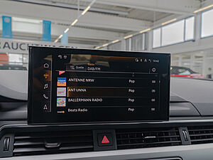 Audi A4 Avant S line 35 TFSI S tronic 20 navigation