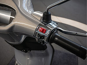 Vespa Primavera Elettrica 70 TECH 8 navigation
