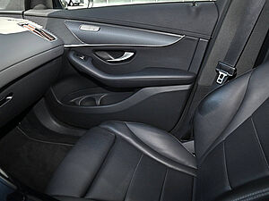 Mercedes-Benz EQC 400 4M 15 navigation