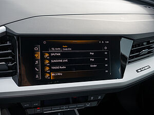 Audi Q4 35 e-tron 125 kW 10 navigation