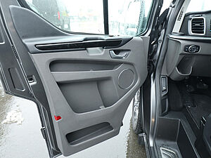 Ford Tourneo Custom Titanium X L1 30 navigation