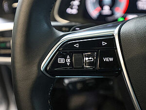 Audi A6 Avant S line 45 TDI quattro S tronic 22 navigation