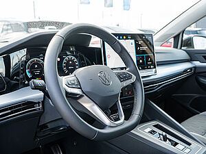 Volkswagen Golf VIII Variant Goal 2,0 l TDI DSG 22 navigation