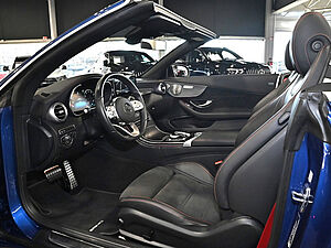 Mercedes-Benz C 200 Cabrio AMG Line 10 navigation