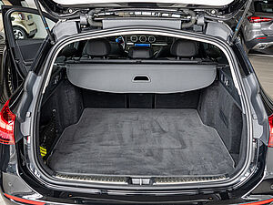 Mercedes-Benz C 300 T Avantgarde 22 navigation