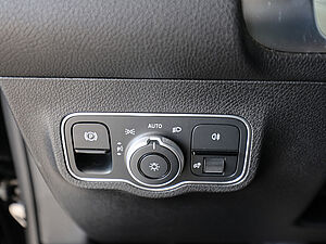 Mercedes-Benz GLB 250 4M Progressive Advanced 7-Sitzer 29 navigation