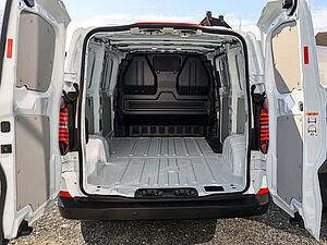 Volkswagen T7 Kasten 2.0 TDI 31 navigation