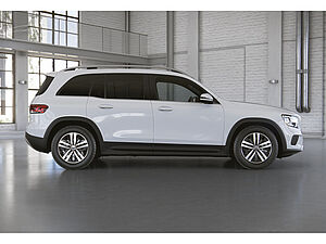 Mercedes-Benz GLB 200 d Style 5 navigation