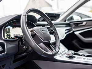 Audi A6 Avant sport 55 TFSI e sport quattro 23 navigation