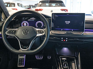 Volkswagen Golf VIII EDITION 50 1.5 eTSI 9 navigation