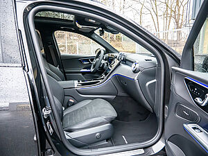 Mercedes-Benz GLC 300 4M AMG Line 2 navigation
