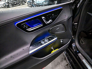 Mercedes-Benz C 220 d T AMG Line 18 navigation