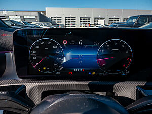 Mercedes-Benz CLA 180 SB AMG Line 14 navigation
