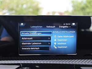 Mercedes-Benz A 250 e 13 navigation