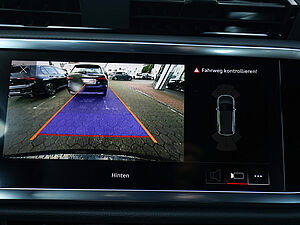 Audi Q3 S line 35 TDI quattro 15 navigation