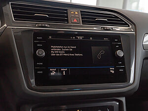Volkswagen Tiguan Allspace Life 1,5 l TSI 110 kW 150 PS 6-Gang 28 navigation
