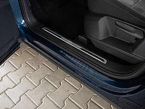 Volkswagen Tiguan Elegance 1,4 TSI eHybrid DSG 33 navigation