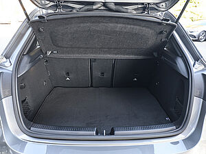 Mercedes-Benz A 250 4M AMG Sport Advanced Plus 31 navigation