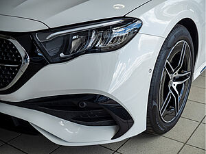 Mercedes-Benz E 300 de 4M T AMG Sport Advanced 27 navigation