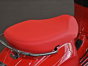 Vespa Primavera 50 E5 RED 5 navigation