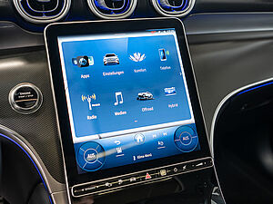 Mercedes-Benz GLC 300 de 4M AMG Sport Advanced Plus 11 navigation