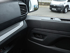Peugeot Expert KW standard 1.5 BlueHDi 120 18 navigation