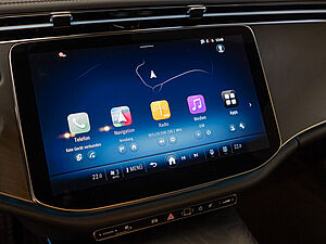 Mercedes-Benz E 220 d AMG Sport 10 navigation