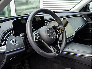 Mercedes-Benz E 220 d Avantgarde Advanced 19" 20 navigation