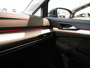 Volkswagen Golf VIII Life 1.5 TSI 22 navigation