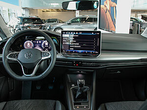 Volkswagen Golf VIII Variant Life 2.0 TDI 8 navigation