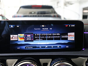 Mercedes-Benz CLA 35 AMG SB 4M Advanced Plus 11 navigation