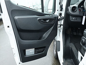 Mercedes-Benz Sprinter 311CDi Pritsche L2 20 navigation