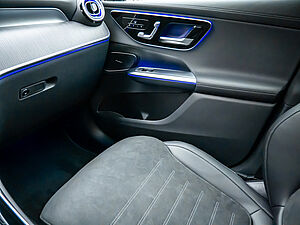Mercedes-Benz GLC 300 4M AMG Line 11 navigation