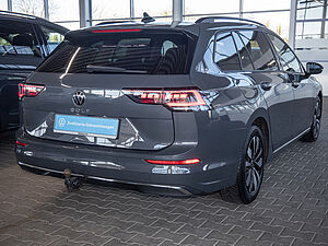 Volkswagen Golf VIII Variant GOAL 2,0 l TDI DSG 4 navigation