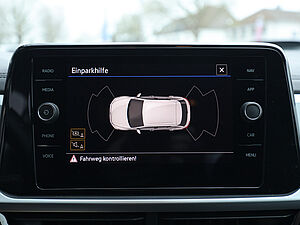 Volkswagen T-Roc 1.5 TSI Life 14 navigation